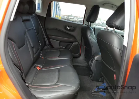 2018 Jeep Compass Trailhawk from USA, damaged, VIN 3C4NJDDB8JT210632